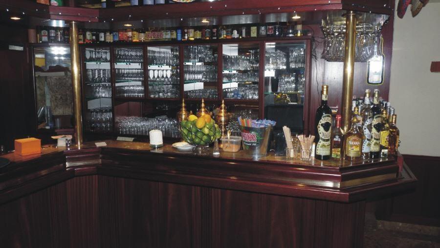 Hotel Central Restaurant El Barrio Grevenbroich Extérieur photo